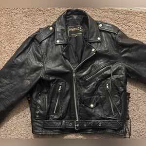 American Top Vintage Mens 44 (Lg)Authentic Black Leather Men Motorcycle Jacket